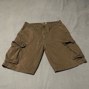 Old navy "broken in" cargo dark brown Khaki shorts - size 33 ~9in inseam.